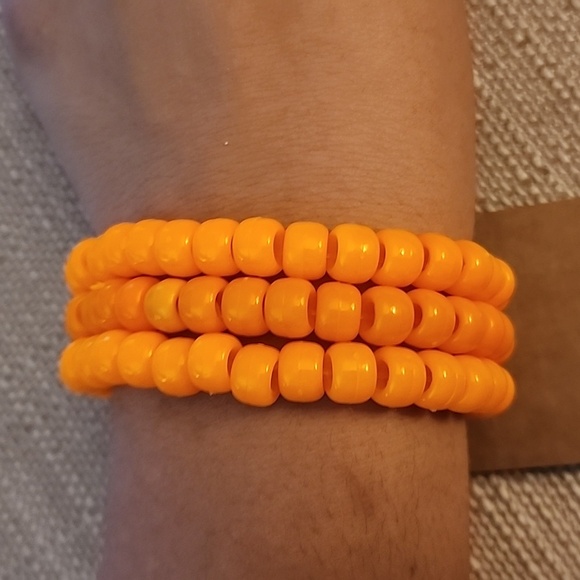 Bright Orange Beaded Bracelet Set - Picture 2 of 3